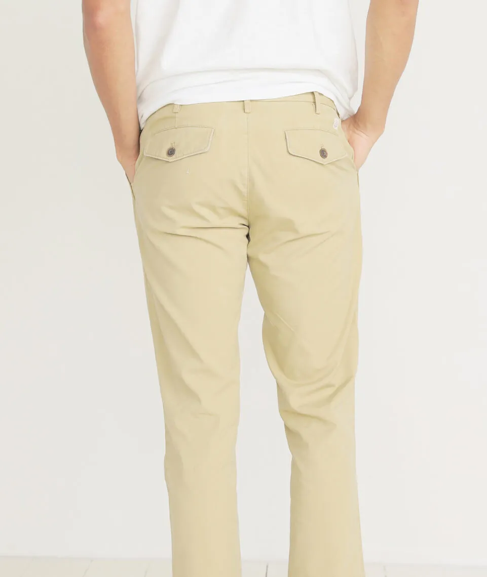 Wilson Walk Pants in Caramel Khaki